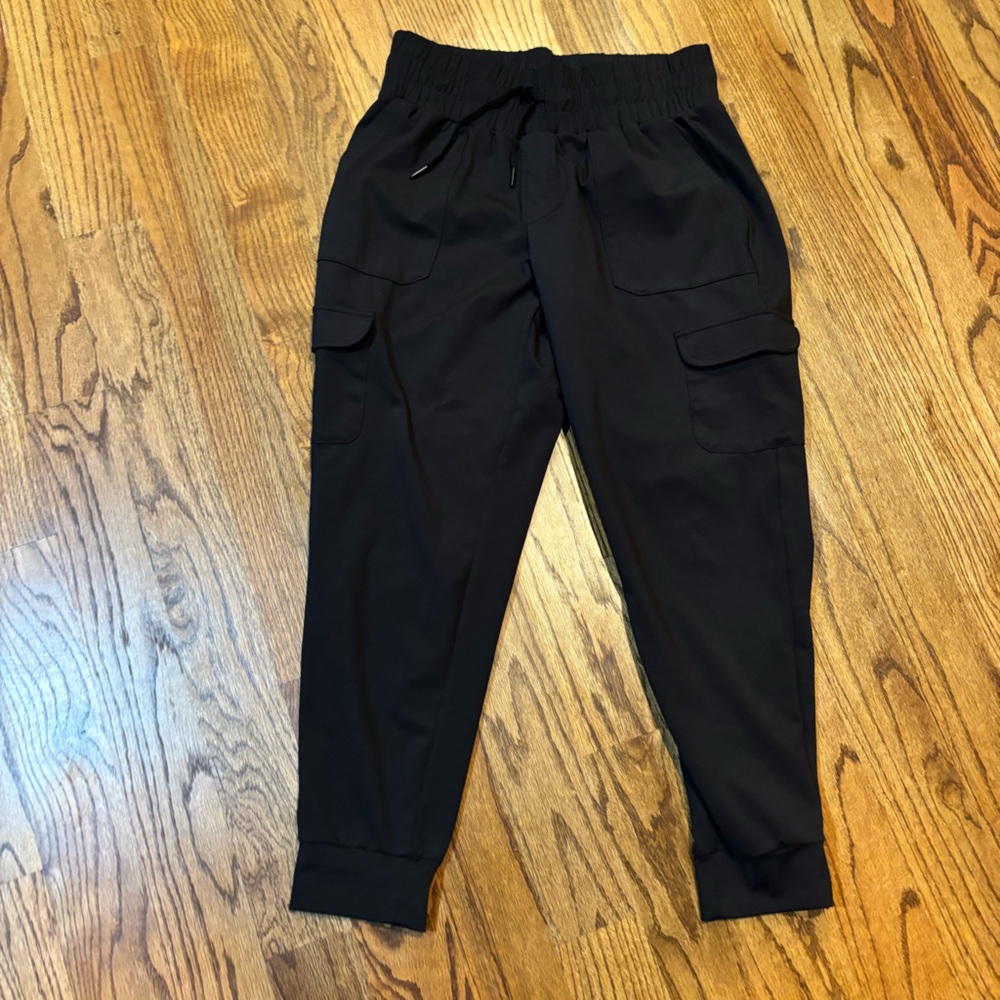 Mondetta Black Cargo Joggers size medium